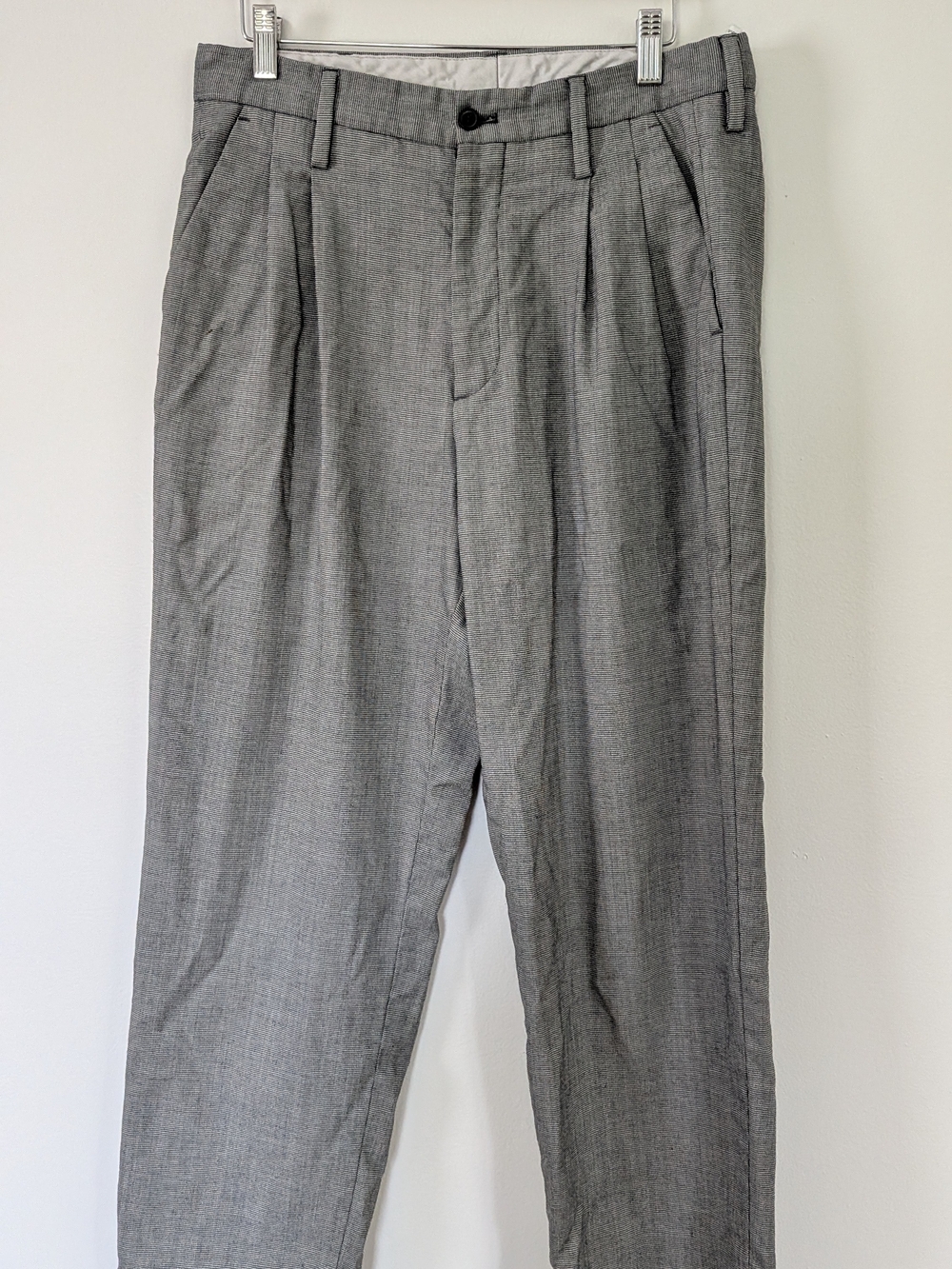 Zara Men's Light Gray Pleated Dress Pants
